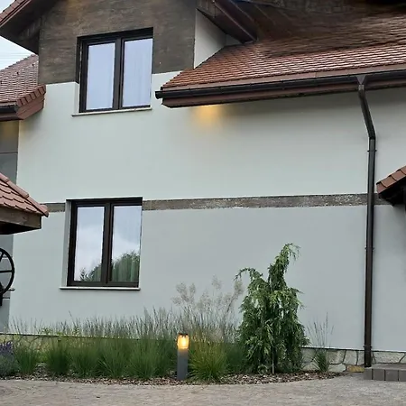 Mazurskie Lugowscy 4* Chrusciele